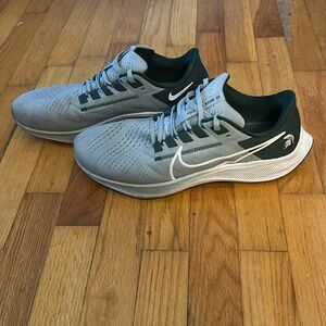 Nike Air Zoom Pegasus Michigan state athletic tennis shoes 11.5 green gray MSU